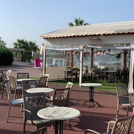 Little John * Fréjus