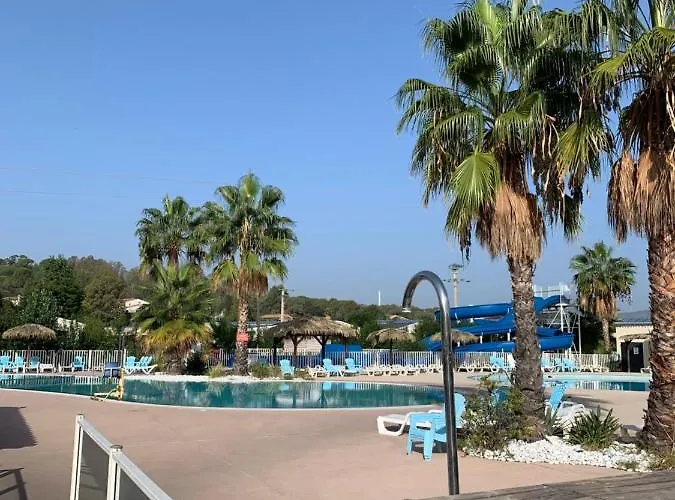 Little John Parque de Campismo