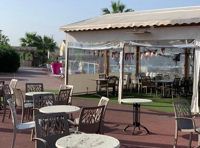 Little John * Fréjus