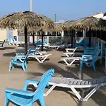 Little John * Fréjus