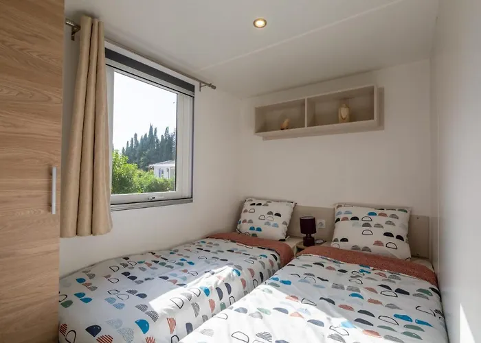 Little John Кемпинг