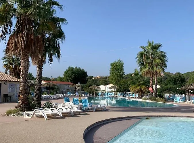 Little John אתר קמפינג Fréjus